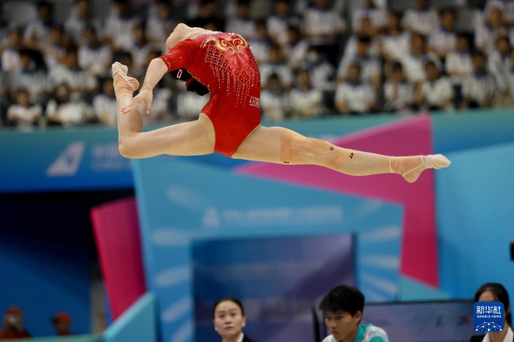 img, 低杠测验中 img, 低杠测验中